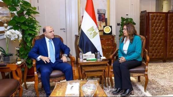 Local Minister reviews Gharbia waste plan