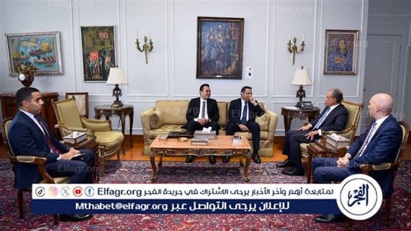 Foreign Minister Meets Journalists Leader