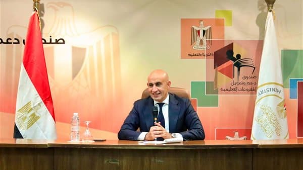 Education Minister announces new curricula for upcoming year