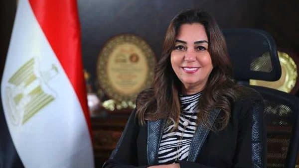 Local Development Minister closes 28 shops, urges 65 to update status