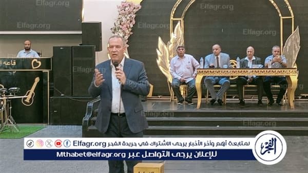 وكيل تعليم أسيوط يناقش انتظام الدراسة مع مديري ديروط