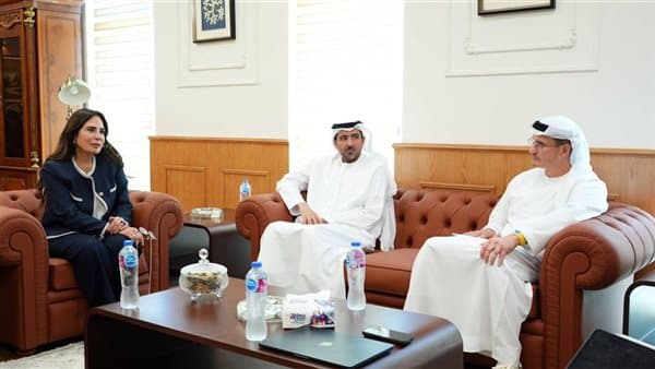 Housing Minister reviews Ras Al Hokma project with UAE Madoun Group