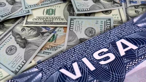 US delays global visa interview dates