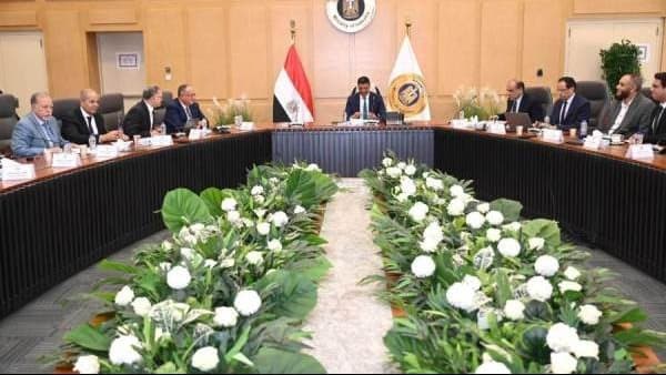 Industry Minister meets with Building Materials Chamber