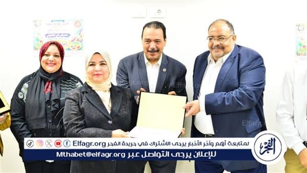 90 لوحات من مواهب أطفال سوهاج