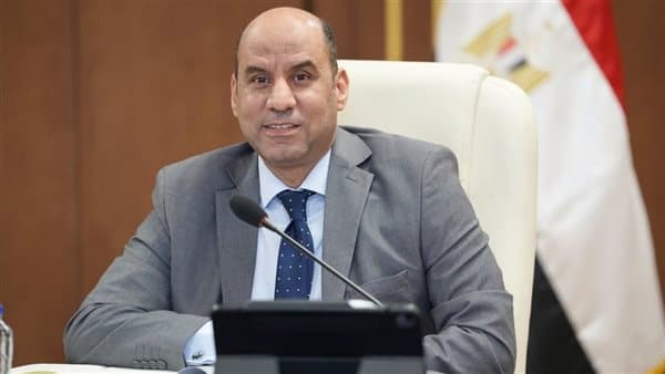 Labor Minister approves healthcare training licenses