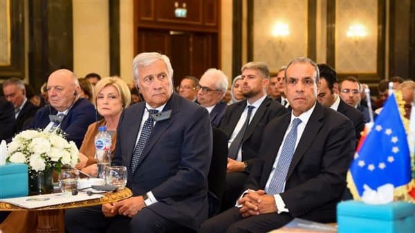 وزيرا خارجية مصر وإيطاليا يحضران منتدى الأعمال
