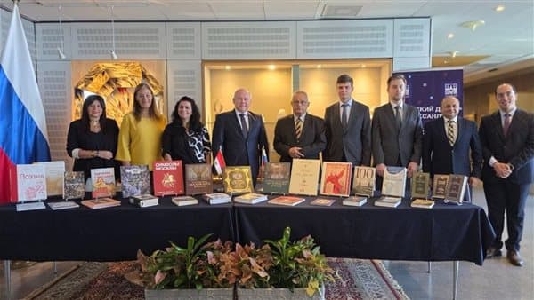 Russian Cultural Center donates 150 books to Alexandria Library