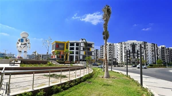 Housing Minister reviews key project progress