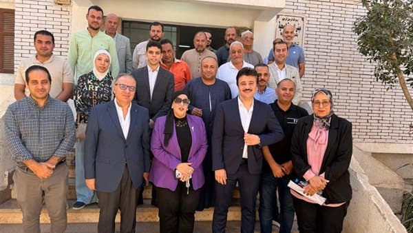 وكيل صحة الغربية يتفقد وحدة كفر الساحل قبل تشغيلها