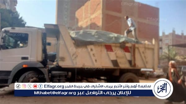 Assiut Governor Clears 120 Tons of Waste and Improves Abu Nub Roads