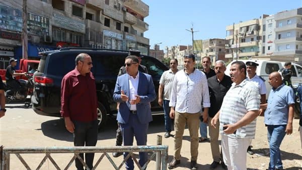 Qalyubia Governor Reviews Sharqawiya Canal Bridge