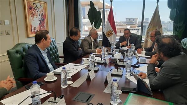 مشروع لتطوير المسرح الجامعي ومهرجان سنوي لاكتشاف المواهب