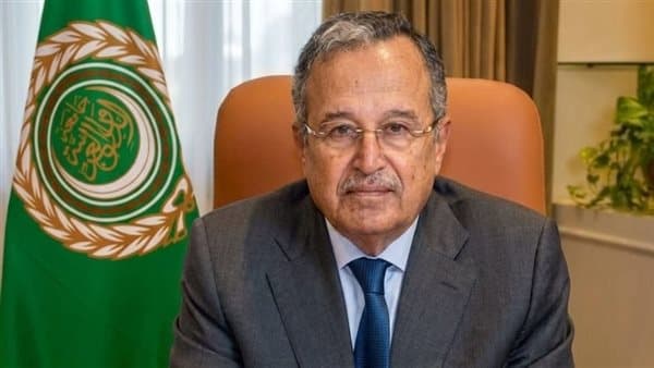 نبيل فهمي يدين هجمات النفط بالسعودية