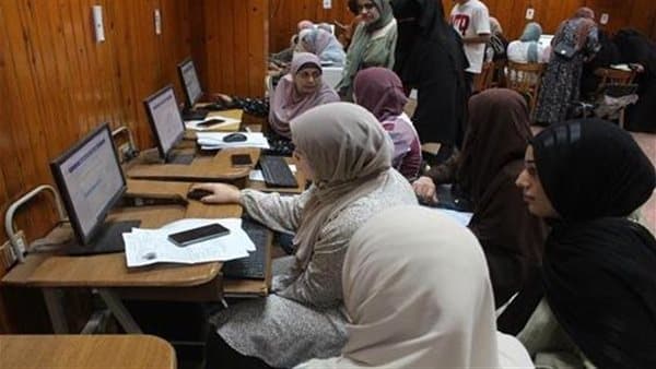 Higher Education Results on Student Displacement