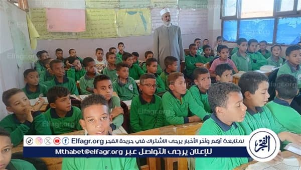 رئيس منطقة سوهاج الأزهرية يزور معهد عرابة أبو دهب