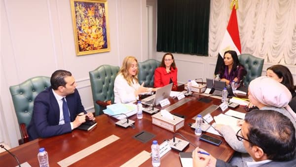 وزيرة التضامن وتطوير الحضانات