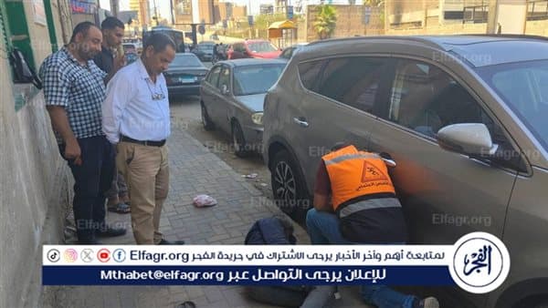 سوهاج تنقل مواطنا بلا مأوى للمستشفى