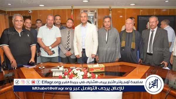 محافظ أسيوط يزور قرية المعابدة