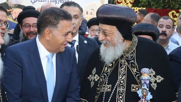Qalyubia governor welcomes Pope Tawadros II