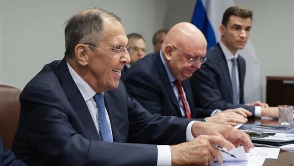 Nabil Elaraby Meets Russian Foreign Minister