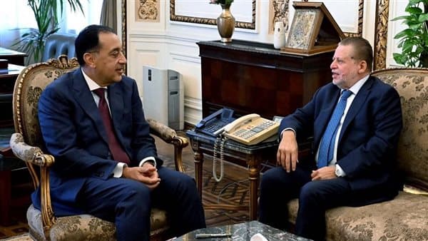 PM holds talks with Central Bank chief
