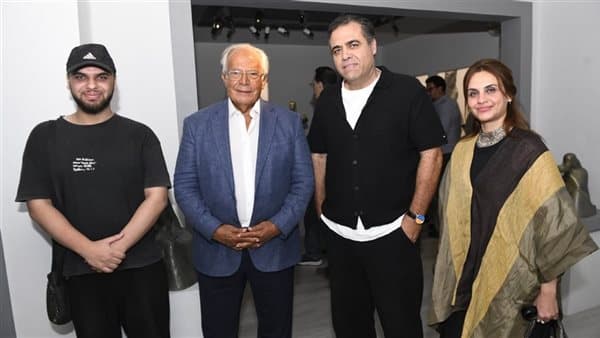 Ex-Minister Opens Egyptian Sculptures