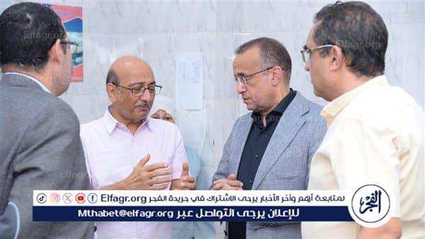 Assiut Medical Dean Reviews Hospital Operations