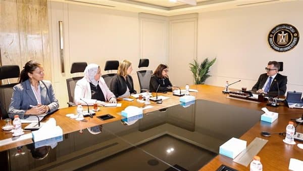 Planning Minister talks with World Bank on mineral development roadmap