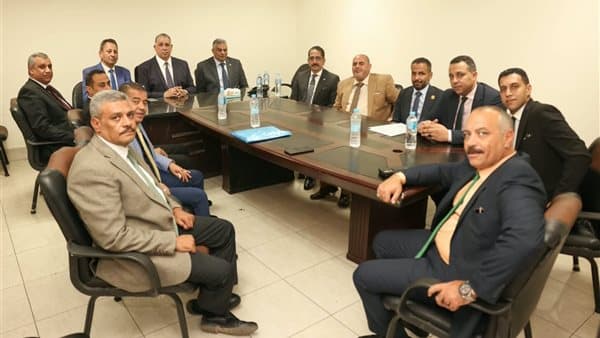 Lawyers Syndicates Discuss Professional Matters