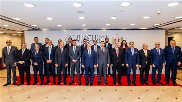 محافظ المركزي ووزير الصناعة يطلقان صندوق دعم المصانع