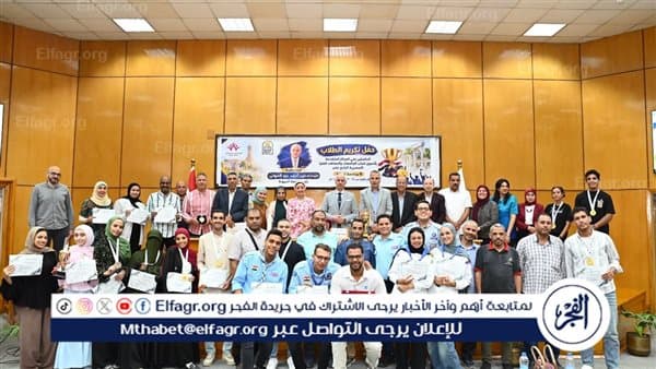 رئيس جامعة أسيوط يحث على حب الوطن وتطوير القدرات