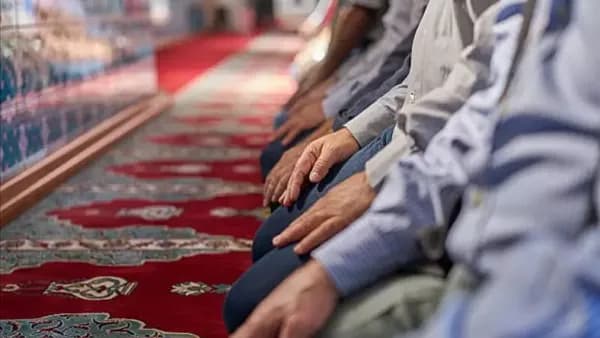 مواقيت صلاة الظهر اليوم في القاهرة والمحافظات