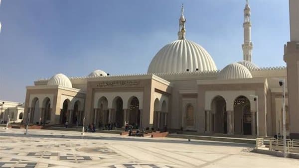 Dhuhr Prayer Time in Cairo August 12