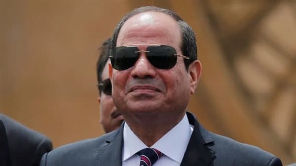 السيسي يوجه لتطوير التعليم والتكنولوجيا