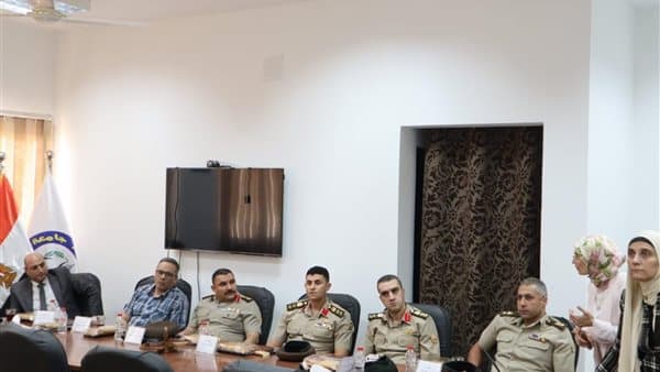 جامعة بني سويف تستضيف وفدًا من الكلية الفنية العسكرية