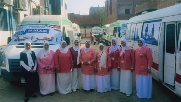 صحة بني سويف تقدم 4200 خدمة مجانية في دنديل