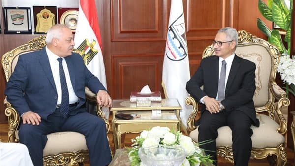 التأكيد على تعاون الأجهزة الأمنية والتنفيذية لخدمة المواطنين