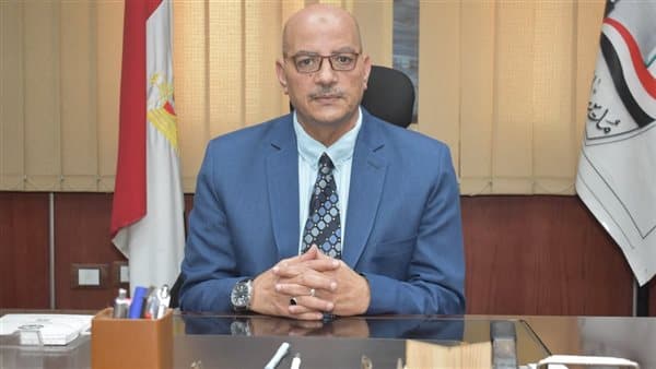ياسر أنس يبدأ عمله في تربية سوهاج