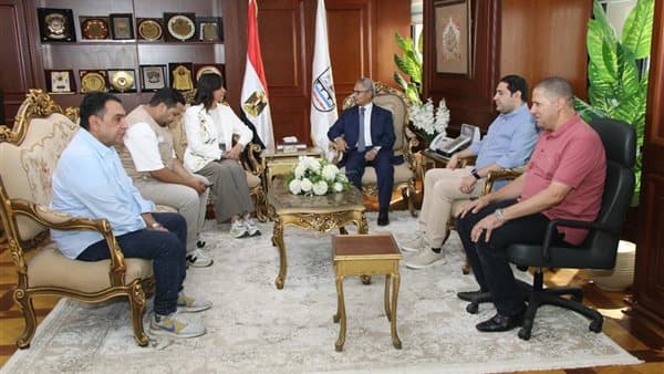 Beni Suef Governor Meets Ambassador Makram