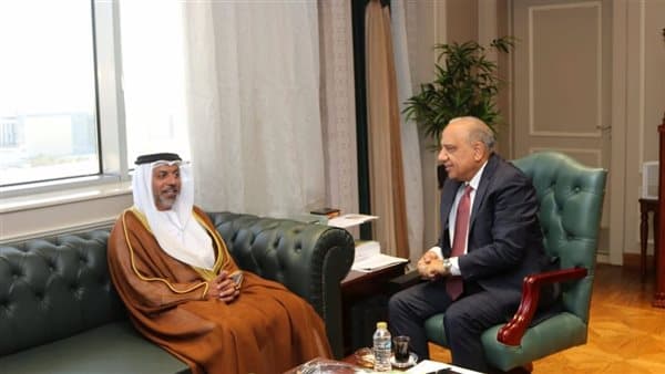 وزير الكهرباء يتباحث مع سفير الإمارات بشأن التعاون والاستثمار
