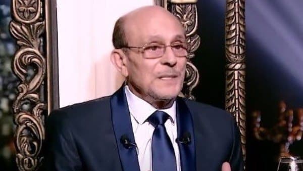 محمد صبحي يخرج من المستشفى بعد فحوصاته