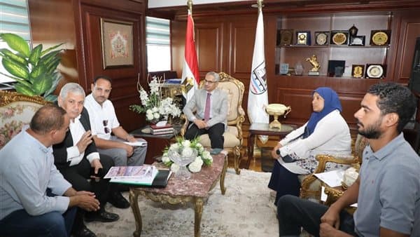 Beni Suef Governor reviews signal upgrades