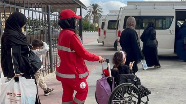 Egypt transfers new Palestinian wounded