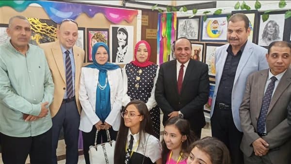 مدير تعليم سوهاج يراقب انتظام الدراسة