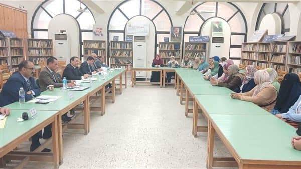كلية التربية ببني سويف تساعد في اختيار القيادات التعليمية