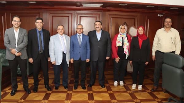 Beni Suef Governor reviews Green Projects