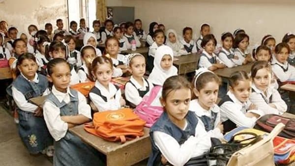 ثلاث مدارس يابانية تبدأ الدراسة في 20 سبتمبر