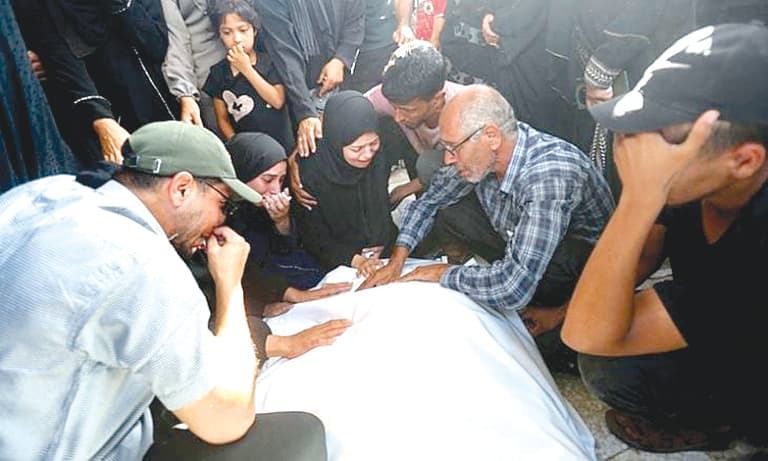 9 Palestinians killed in airstrike