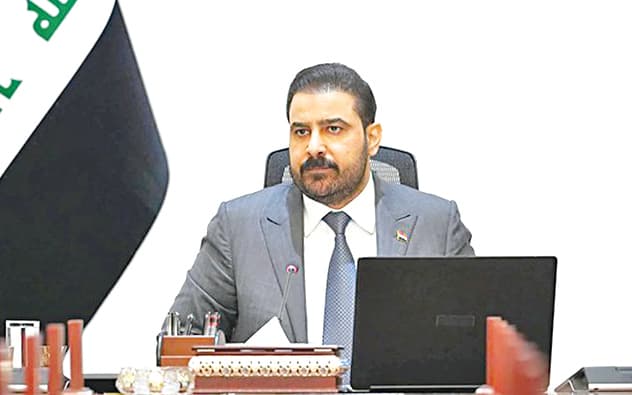 الزيدي يعلن قرار الحكومة لفرض السيطرة على السلاح